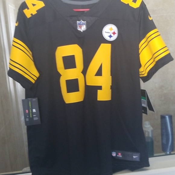 Antonio brown on field Jersey - Picture 1 of 3